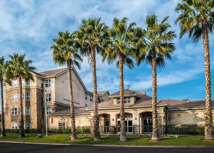 Beach hotel: Homewood Suites By Hilton Ontario Rancho Cucamonga